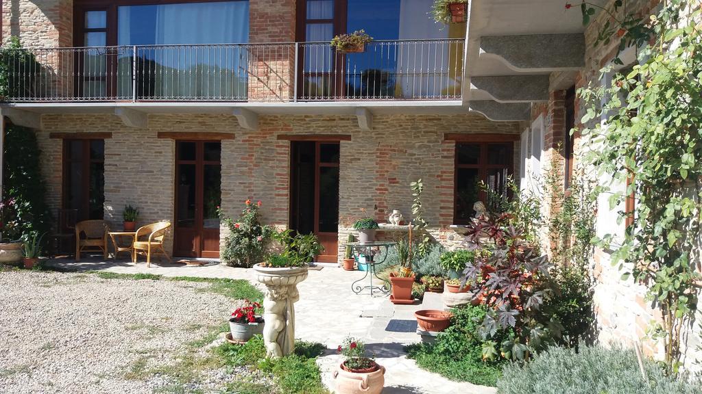 Agriturismo Ercolana Невилье Экстерьер фото